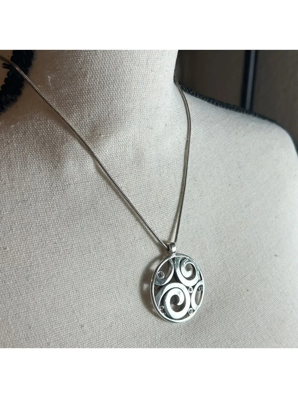 Brighton London Groove Necklace Silver Plated Crystals Swirl Design - Picture 2 of 14